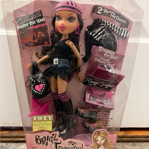 Limited Edition, Rare 2005 Bratz Treasures Yasmin Doll w/ pirate